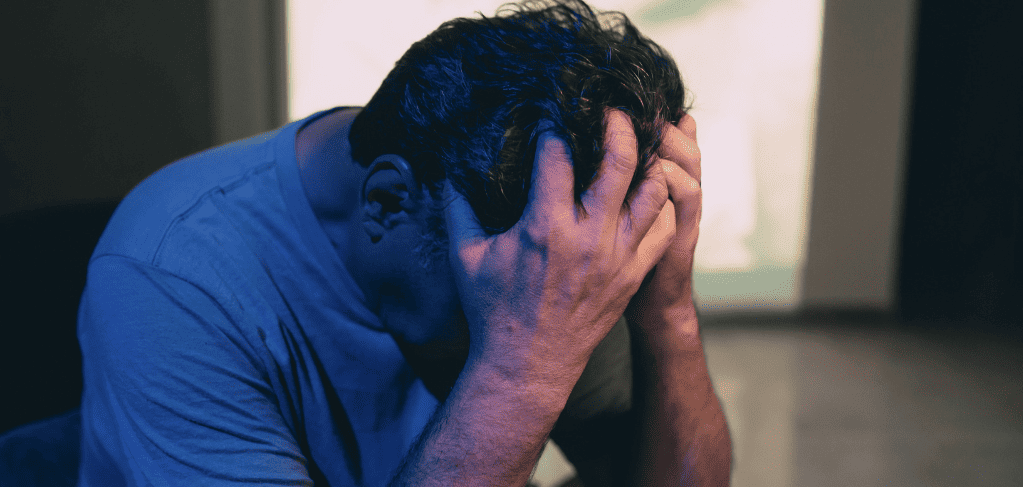 علائم اختلال استرس پس از خیانت