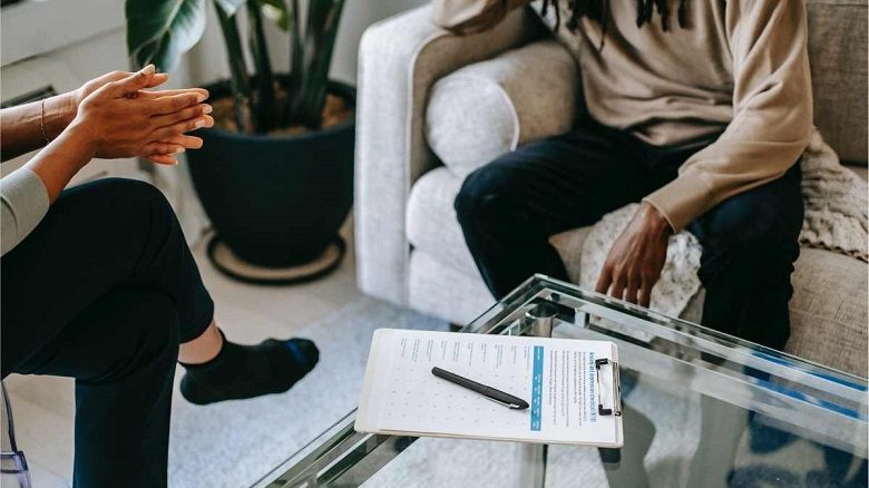 استفاده از جلسات مشاوره رایگان در شرایط بحران